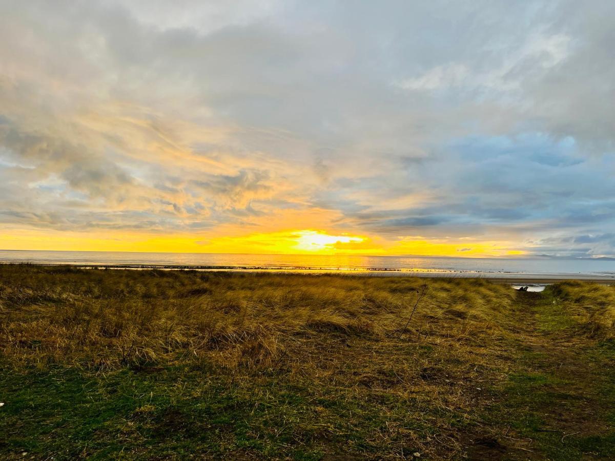 Sunset House On The * Maryport